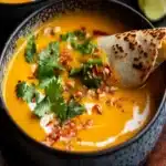 Receta de Sopa de Calabaza y Coco Tailandesa