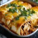 Burritos de Pollo al Horno Cubiertos: Receta Fácil 80 Burritos de pollo al horno cubiertos Receta facil y con quesofile