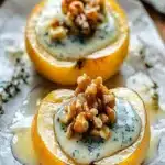 Manzanas Asadas con Queso Azul y Dulzura de Mielfile