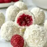 Délices de Framboise et Noix de Coco faciles 4 Boules de framboises et de noix de coco sans cuisson – Friandises faciles et delicieusesfile