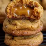 Galletas Rellenas de Caramelo Derretido: Receta 60 Receta de galletas rellenas de caramelo pegajoso Idea de postre facilfile