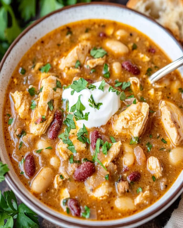Chili de Pollo Blanco Cajún: Receta Fácil y Rápida para la Cena