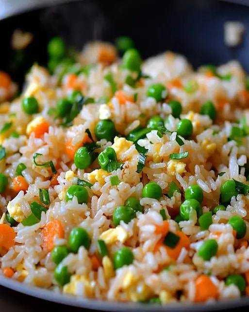 Arroz Frito con Huevo: La Mejor Receta Rápida para Cena