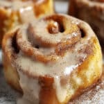 Rollos de Canela con Pan de Plátano - Postre Irresistible