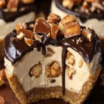 Cups de Cheesecake con Mantequilla de Maní Reese's