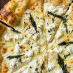 Pizza Bianca: Receta fácil y rápida para la cena (52 caracteres)