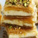 Barras de Cheesecake de Baklava con Pistachos – Fácil