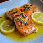 Salmón al Sartén con Salsa de Limón y Ajo 79 Salmón al Sartén con Salsa de Limón y Ajo