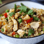 Chaufa de Quinoa y Pollo: Delicia Saludable Fácil de Hacer