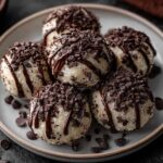 Chocolate Chip Cheesecake Balls