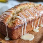 Pan de Plátano Glaseado con Ponche de Huevo: 9 Increíble 3 Glazed Eggnog Banana Bread