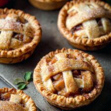 Mini Apple Pies: 1 Bocado de Felicidad Casera